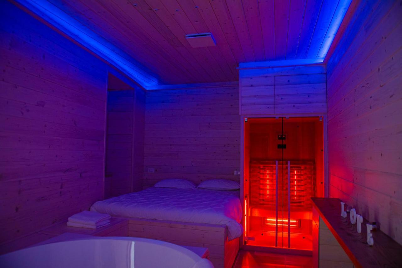 Artemide "Corte Segreta" B&B Suite Spa 新西普里亚诺普辛帝 外观 照片
