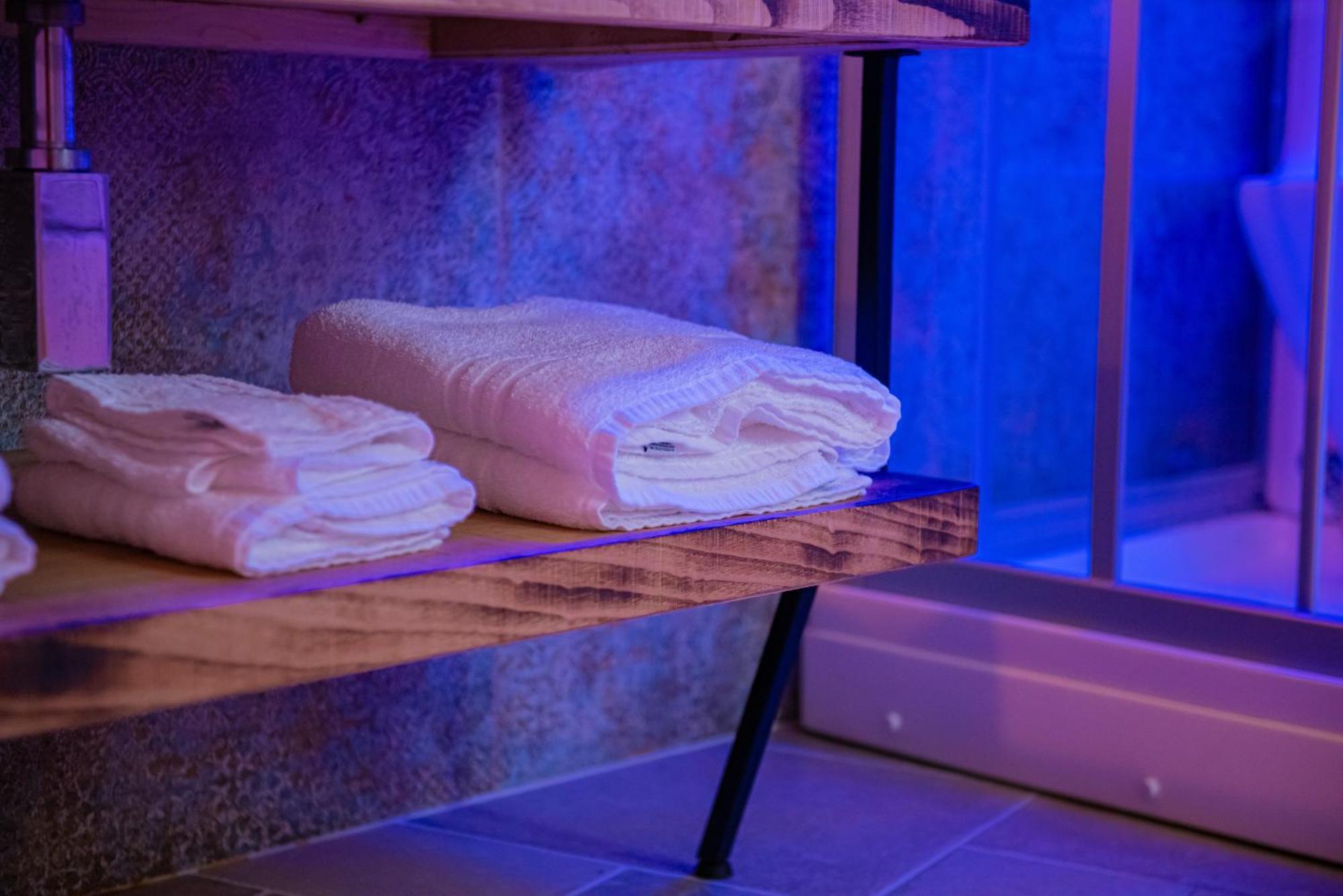 Artemide "Corte Segreta" B&B Suite Spa 新西普里亚诺普辛帝 外观 照片